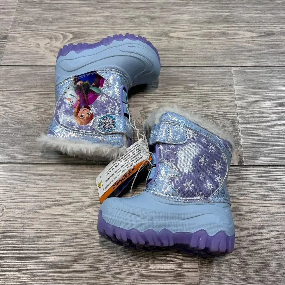 Frozen Disney Lighted Winter Snowboots Blue 6 NWT